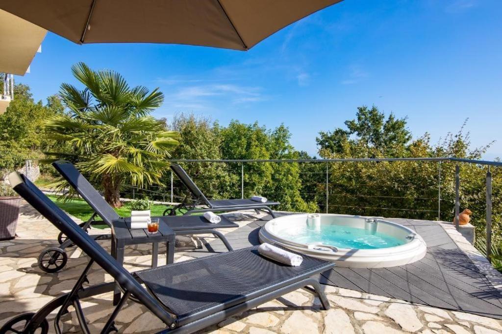 Villa Surina Moscenice Extérieur photo